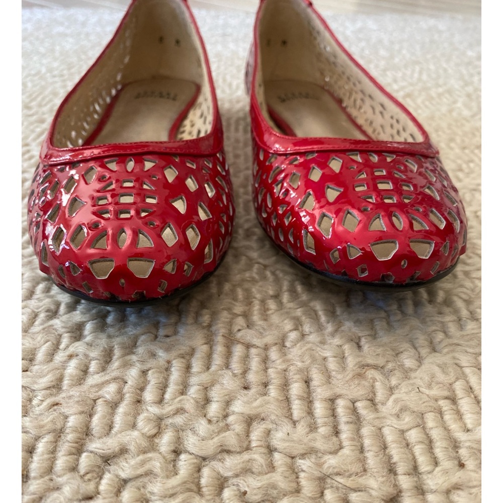 Stuart Weitzman Lasercut Ballet Flats in Red - 8 - Picture 3 of 9